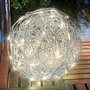 Varmhvid lysende LED solcellelampe Alu-Wireball